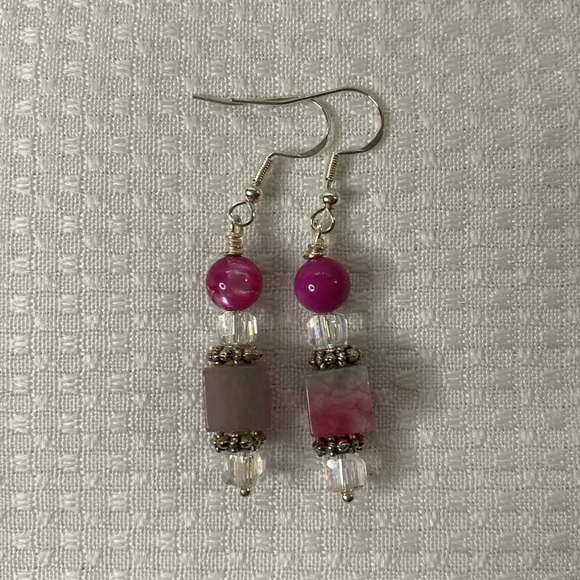 Handcrafted Glass, Hot Pink Agate and Candy Quartz Bracelet and Earrings Set - Picture 4 of 6